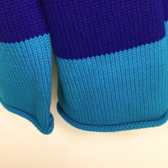 Sweater - Picture 2 of 5